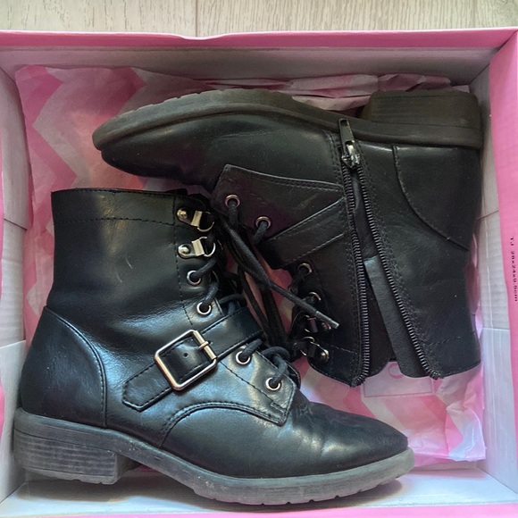 Black Boots with buckles and lace up. Girls sz 1. Style “Martie” by XOXO. - Picture 1 of 7